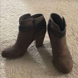 Brown “Jena” Limelight booties